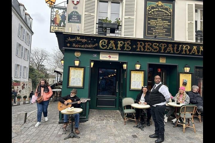 Private Montmartre Walking Tour — photo 8