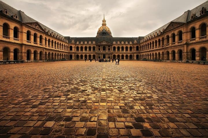 Invalides Museum & Napoleon's Tomb: Skip-the-Line Walking Tour — photo 6