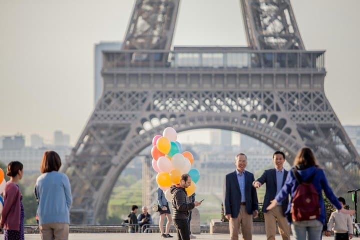 Eiffel Tower Elevator Tour with Interactive Guide+Optional Summit — photo 13