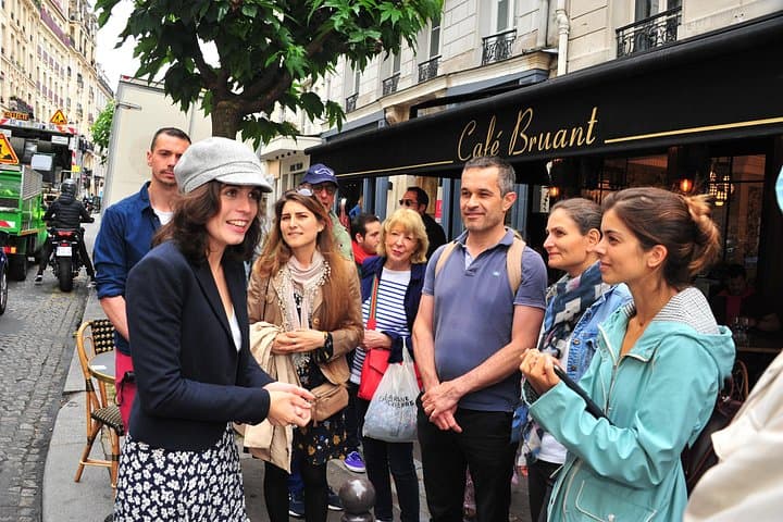 Guided tour of Montmartre in songs with a professional — photo 5