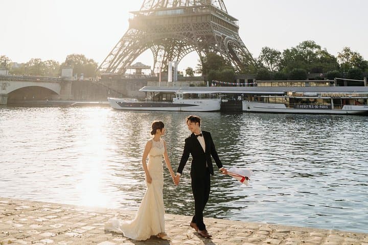 Photo Session in Paris - Photographer at the Eiffel Tower — photo 8