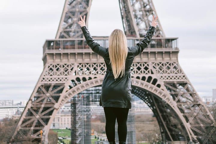Paris Eiffel Tower Photoshoot Professional Photographer Private — photo 11