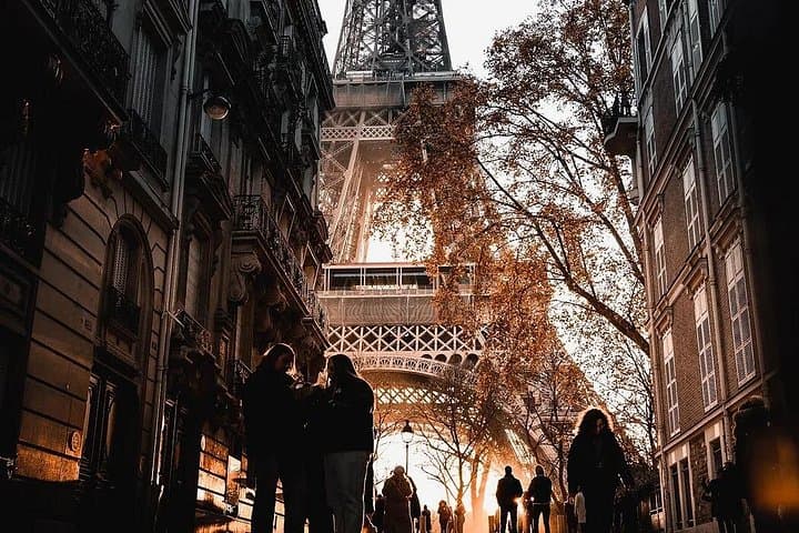 Eiffel Tower Elevator Tour with Interactive Guide+Optional Summit — photo 14