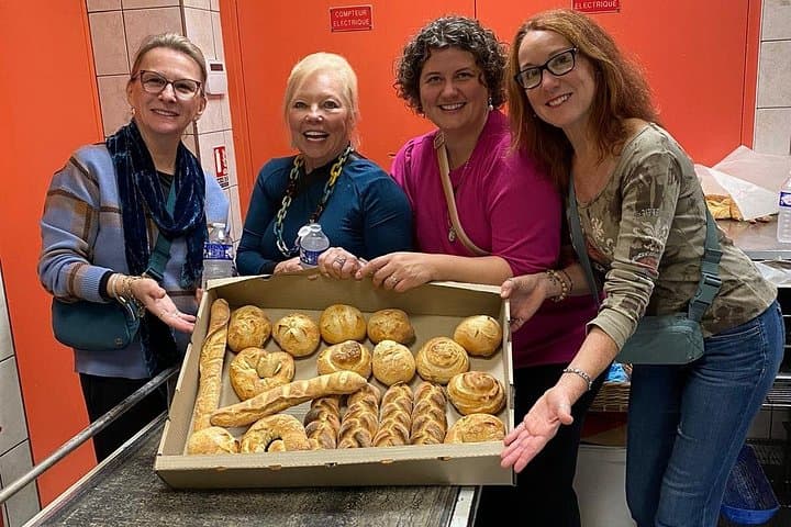 Paris Baking Insider Experience near Eiffel Tower — photo 12