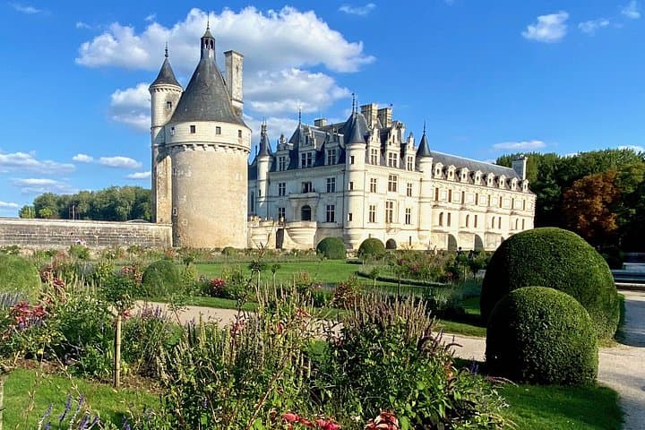 3-day Private 6 Loire Castles, Mont Saint-Michel, D Day Tour — photo 1