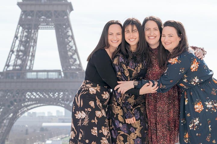 1 Hour Private Photo Session experience with the Eiffel Tower — photo 10