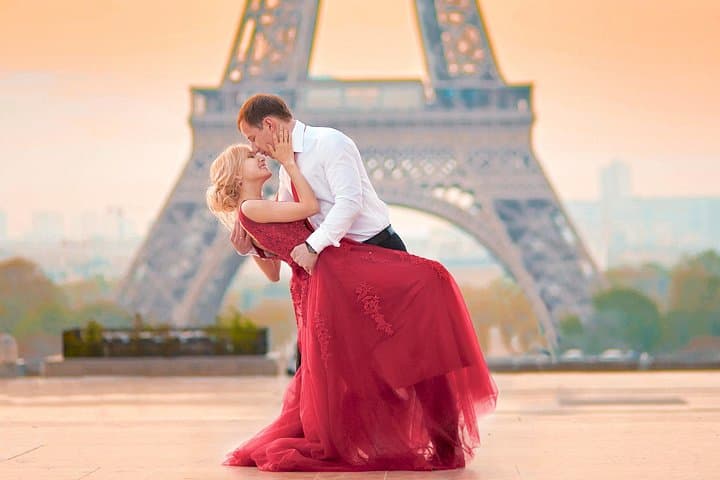 1 Hour Private Photo Session experience with the Eiffel Tower — photo 9