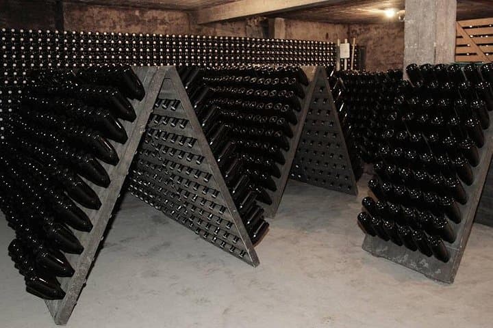 Private Champagne Day Trip from Paris with 7 Tastings & Lunch — photo 7
