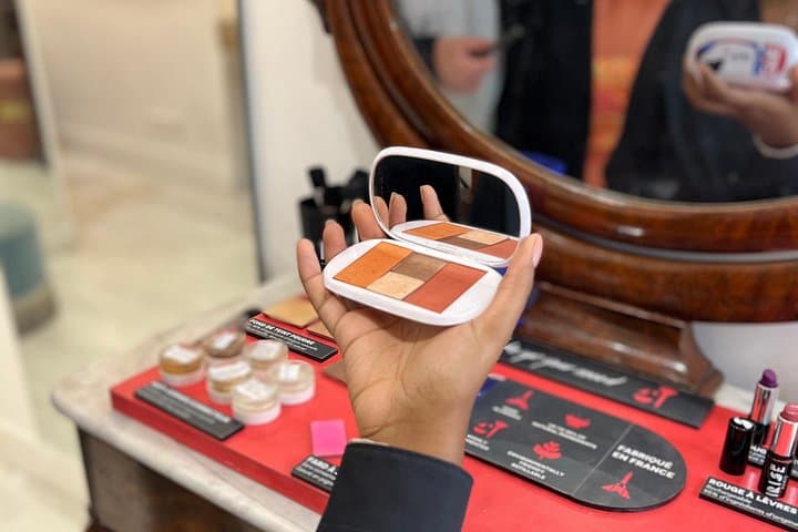 One-hour Private Makeup Class with a Pro Makeup Artist — photo 5