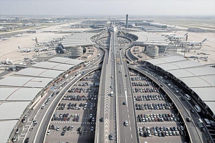 Private Chauffeured Transfer between CDG Airport and Paris — photo 17