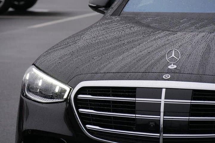 Private Chauffeured Transfer between CDG Airport and Paris — photo 3
