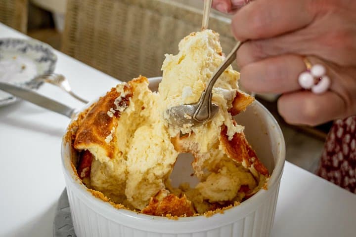 Soufflé Class & Brasserie Lunch with Champagne in Parisian Home — photo 14