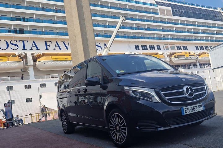Transfer Round Trip Between The Cruise And The Centre Of Le Havre