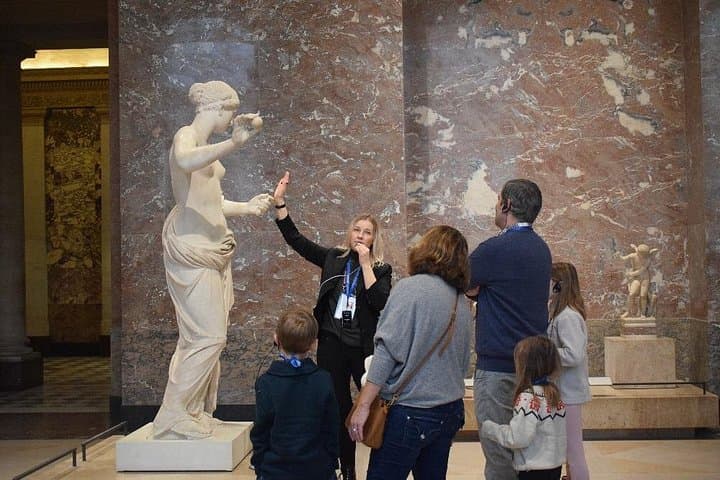 Louvre Museum Small Group Guided Tour with Pre-Booked Tickets — photo 6