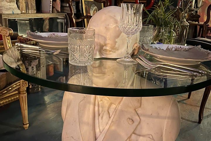 Dinner in a Bohemian Artist Apartment in Central Paris — photo 13