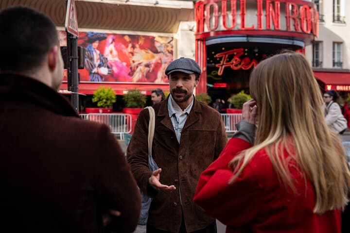 The Pastries & Tragedies tour of Montmartre — photo 1