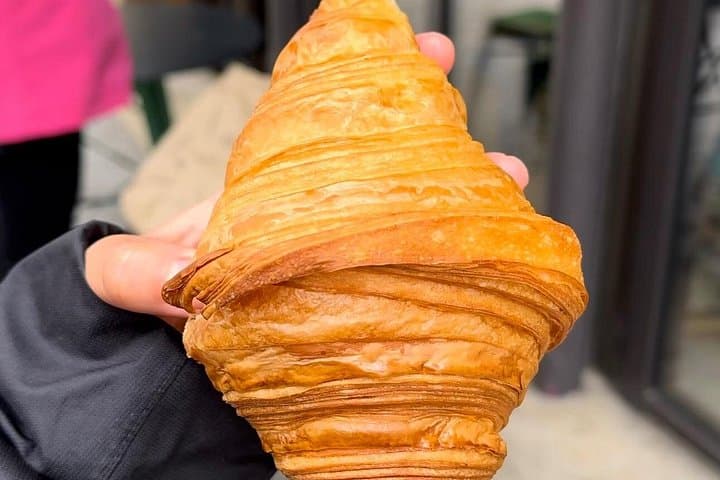 Montmartre Food Tour - Chocolate, Crepes, Pastries and More! — photo 10