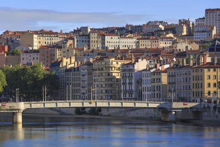 Discover the Croix-Rousse: Guided tour of the soul of Lyon