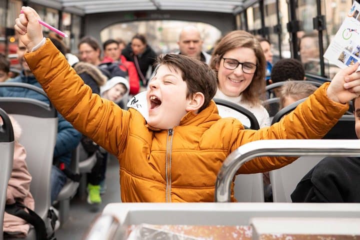 Paris Tootbus Kids Tour Sightseeing Live Guided Tour — photo 2