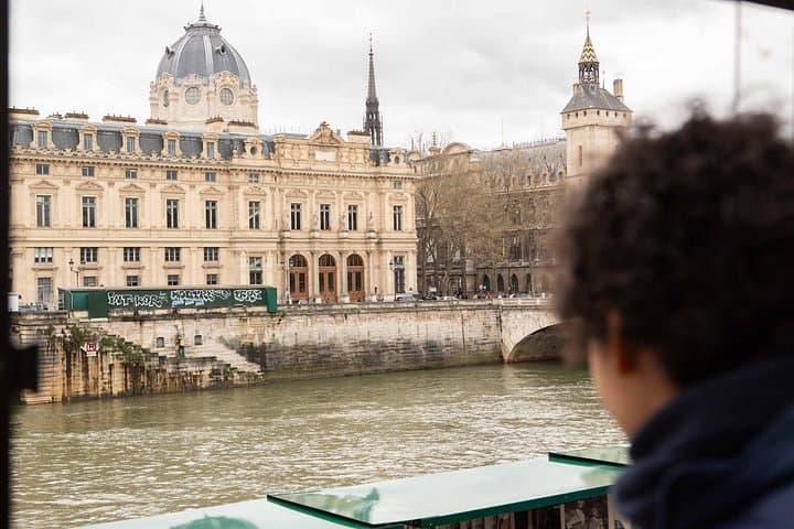 Paris Tootbus Kids Tour Sightseeing Live Guided Tour — photo 18