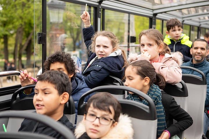 Paris Tootbus Kids Tour Sightseeing Live Guided Tour — photo 4
