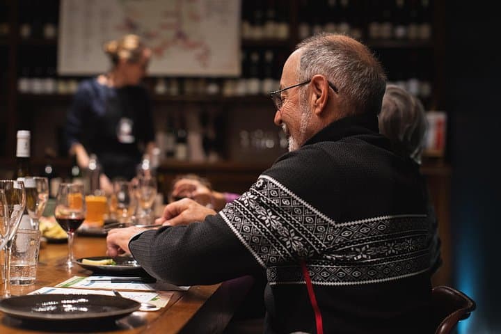 French Wine and Champagne Tasting in Paris — photo 4