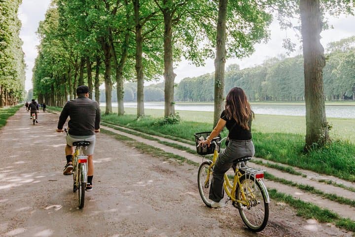 Versailles Bike Tour with Palace Entry by Train from Paris — photo 3