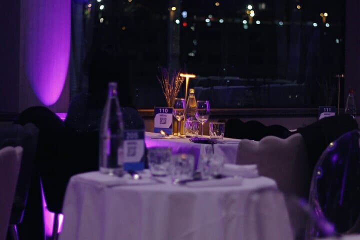 Paris Gourmet Dinner Seine River Cruise with Singer and DJ Set — photo 2