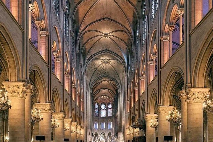 Semi-private Walking Tour: Notre Dame Mystery and Latin Quarter — photo 3