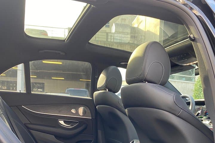 Private Transfer Paris from and to Airport (CDG, Orly, Beauvais) — photo 3