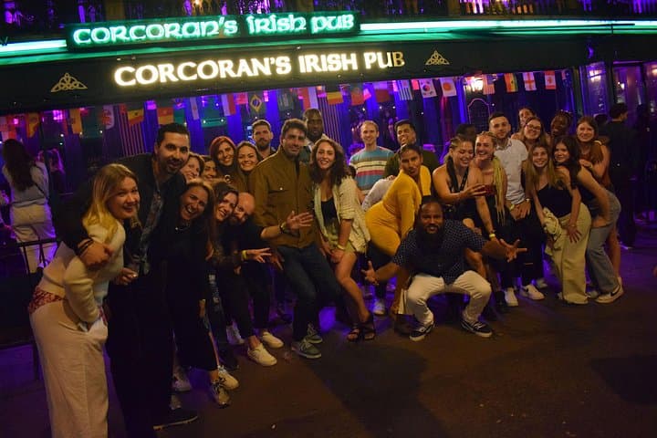 Paris: Social Pub Crawl – Come Alone, Leave With Friends — photo 8