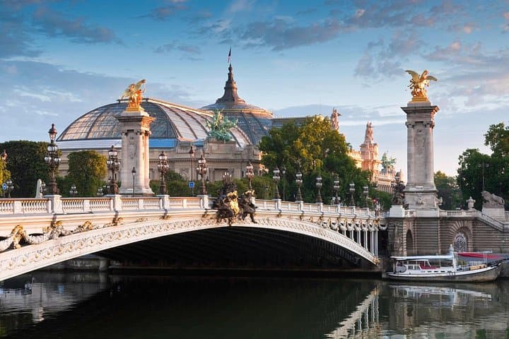 Paris City Highlights Private Guided Bike Tour with Photo Stops — photo 13