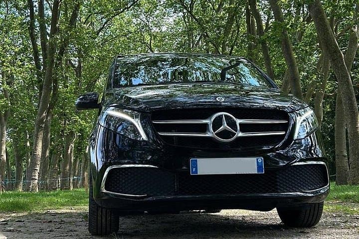 Private transfer from Ile de France to Airport
