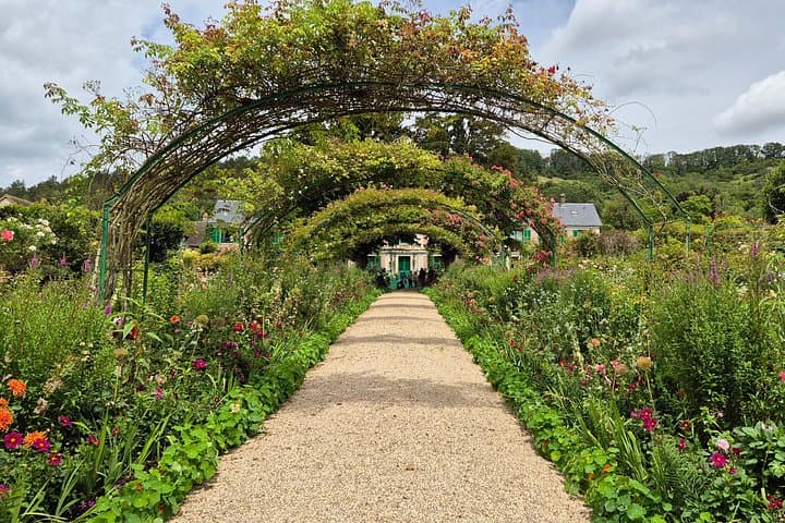 Private Tour in Giverny with Transport from Paris — photo 9