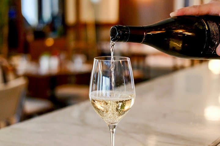 Paris to Reims: Wine Tasting Experience — photo 5