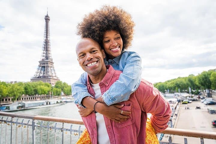 Paris: Eiffel Tower Photo Shoot — photo 13