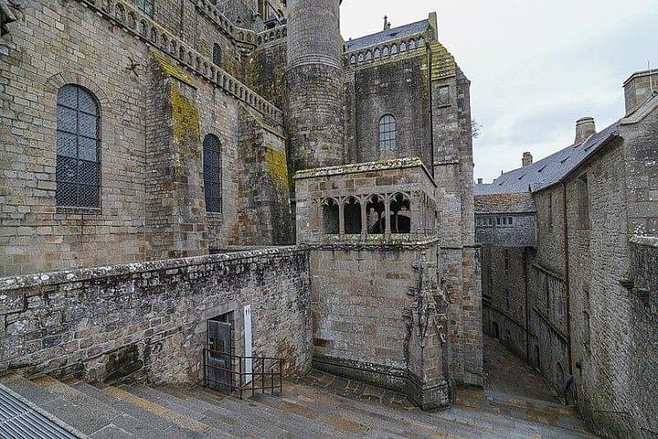 Mont Saint-Michel and Normandy D-Day Omaha Private from Paris — photo 6