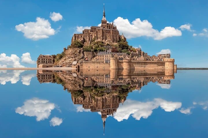 Mont Saint-Michel and Normandy D-Day Omaha Private from Paris — photo 7
