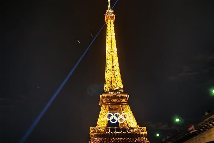 Private cruise on the Seine with Happy Cruise in Paris — photo 13