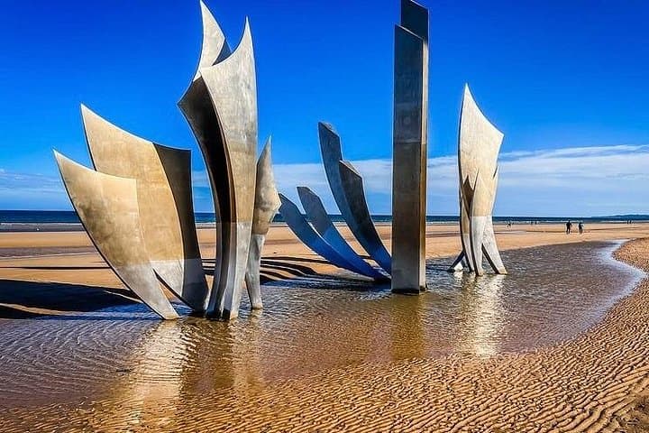 Mont Saint-Michel Normandy D-Day Omaha Beach Private from Paris — photo 11