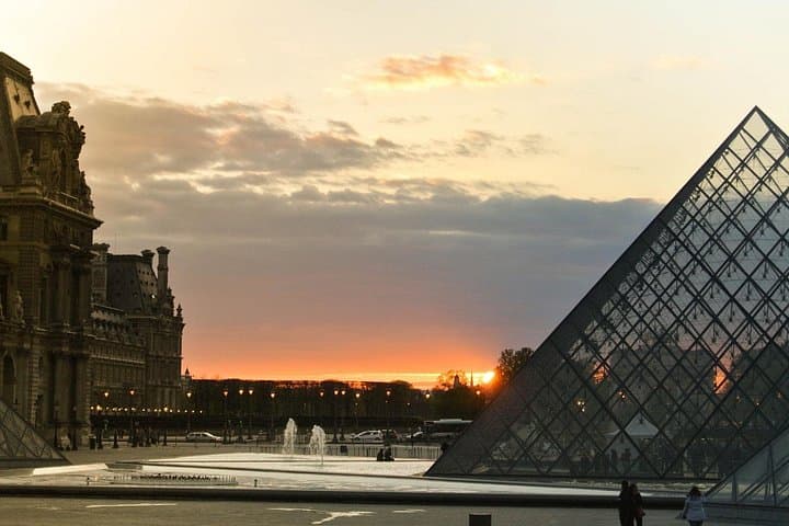 Paris: Louvre Museum and Mona Lisa Evening Tour with Hotel Pickup — photo 9