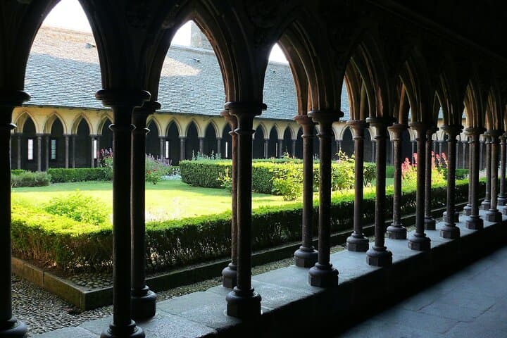 Small Group Day Trip to Mont Saint Michel with Luxury Van — photo 5