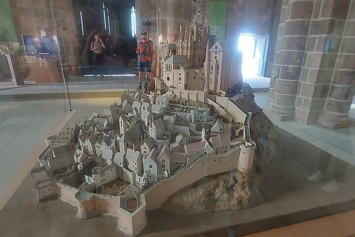 Small Group Day Trip to Mont Saint Michel with Luxury Van — photo 14