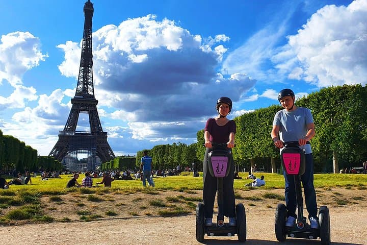 Paris Segway Express Tour (12 monuments in 1 hour and 30 minutes) — photo 1