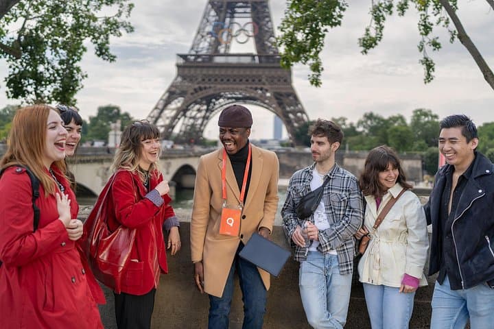 Eiffel Tower Guided Tour to the Summit, Small Group of Max 10 — photo 1