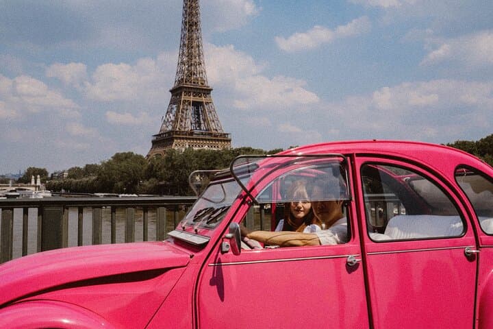 2h - Paris by Night - Private Guided Tour in a Pink 2cv — photo 12
