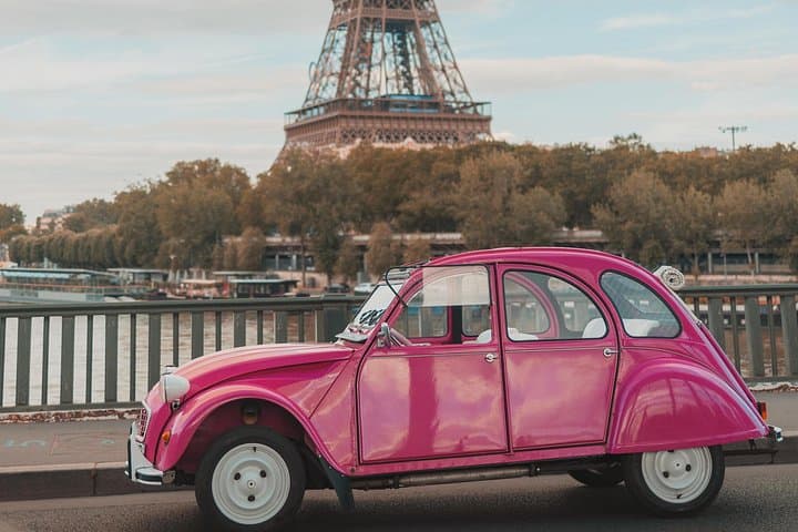 2h - Paris by Night - Private Guided Tour in a Pink 2cv — photo 7