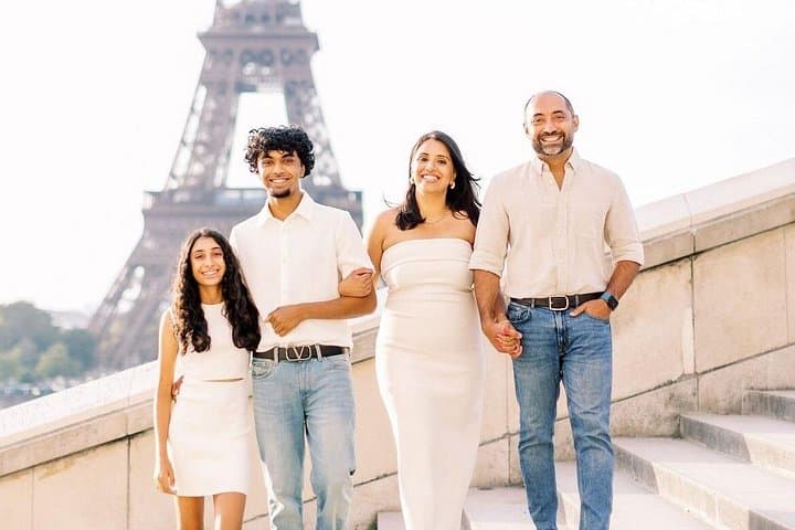1 Hour Private Photo Session experience with the Eiffel Tower — photo 7