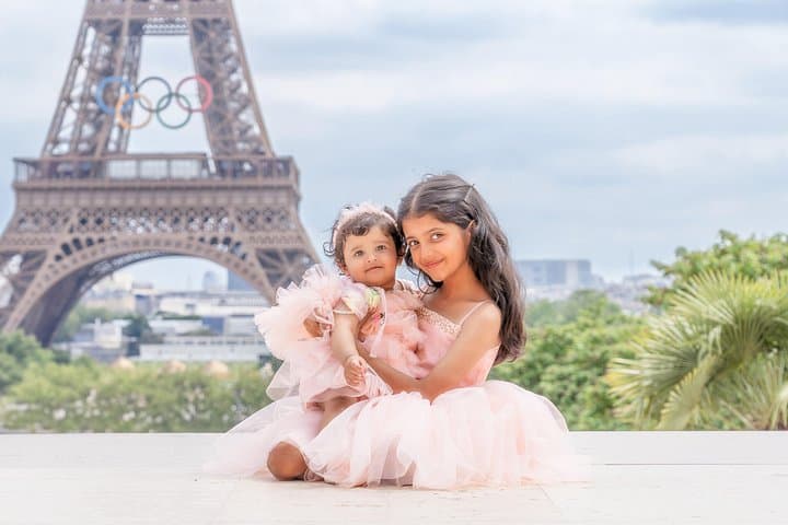 1 Hour Private Photo Session experience with the Eiffel Tower — photo 3