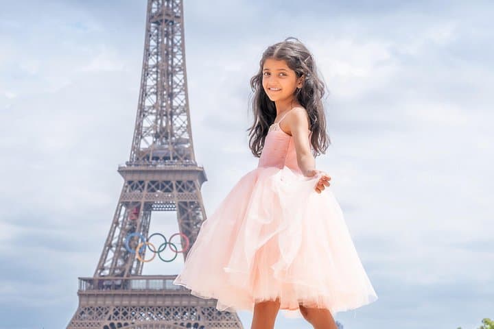 1 Hour Private Photo Session experience with the Eiffel Tower — photo 14
